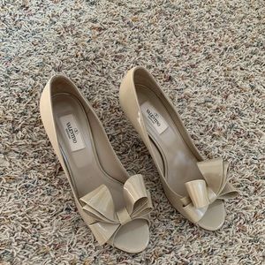 VINTAGE Valentino Kitten Heels